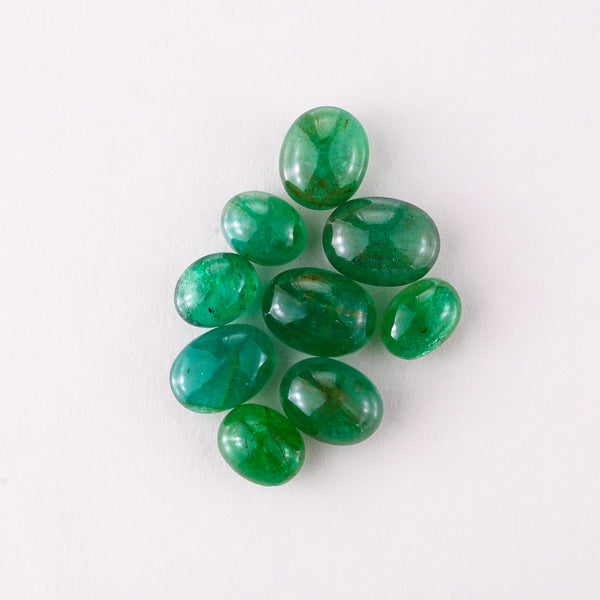 Emerald Mixed Oval Cabochon Set