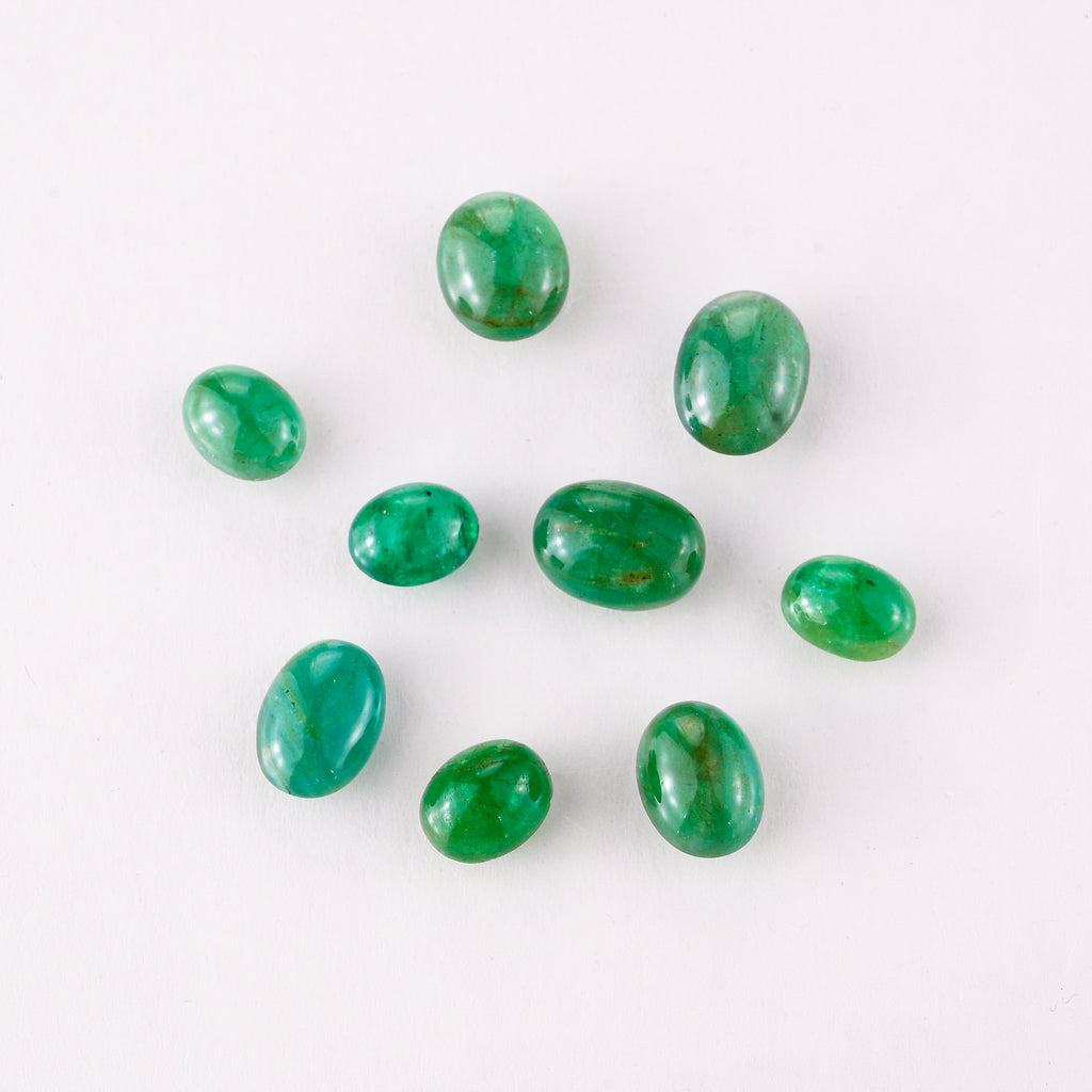 Emerald Mixed Oval Cabochon Set